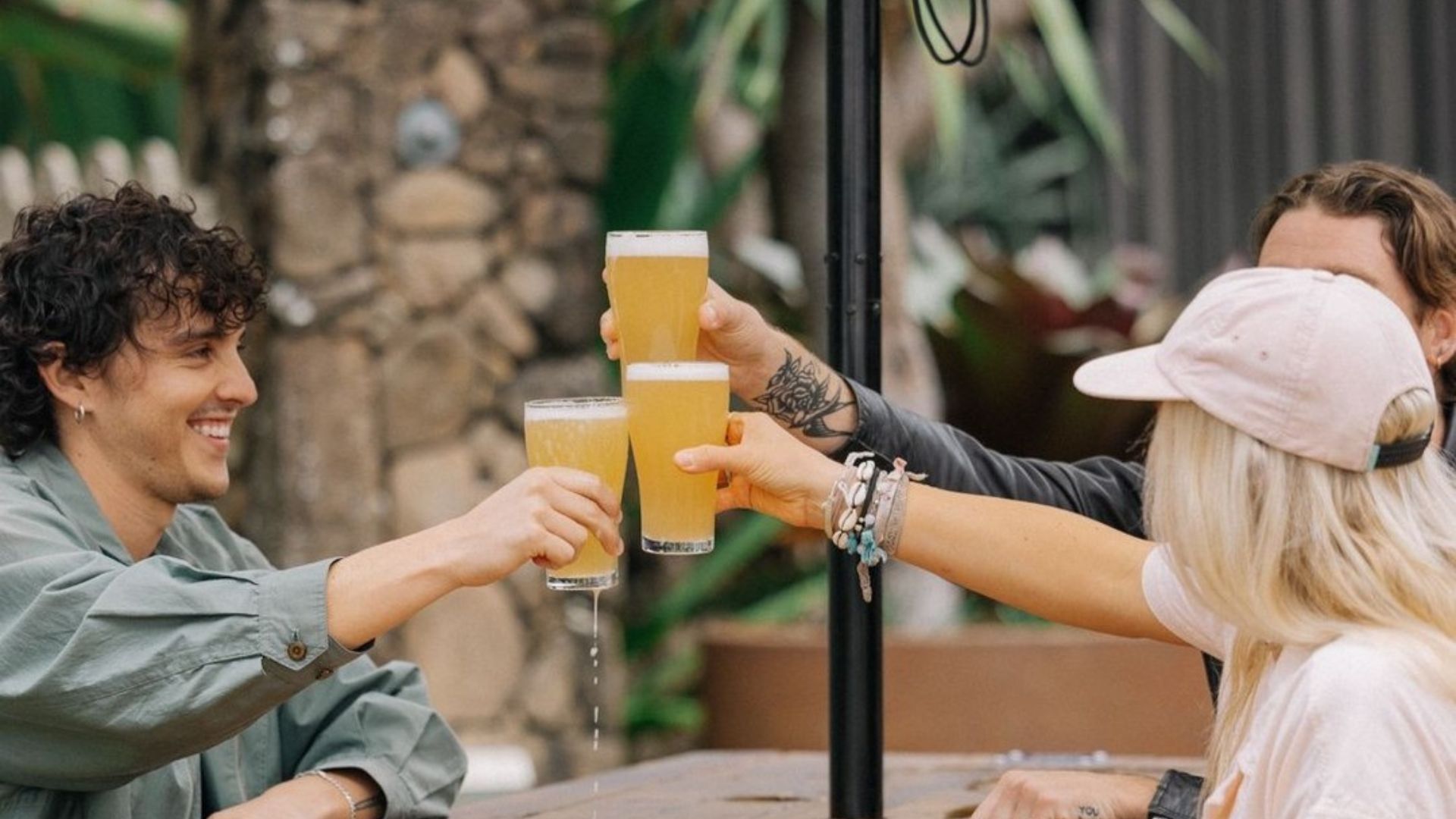$9 STONE & WOOD SCHOONERS